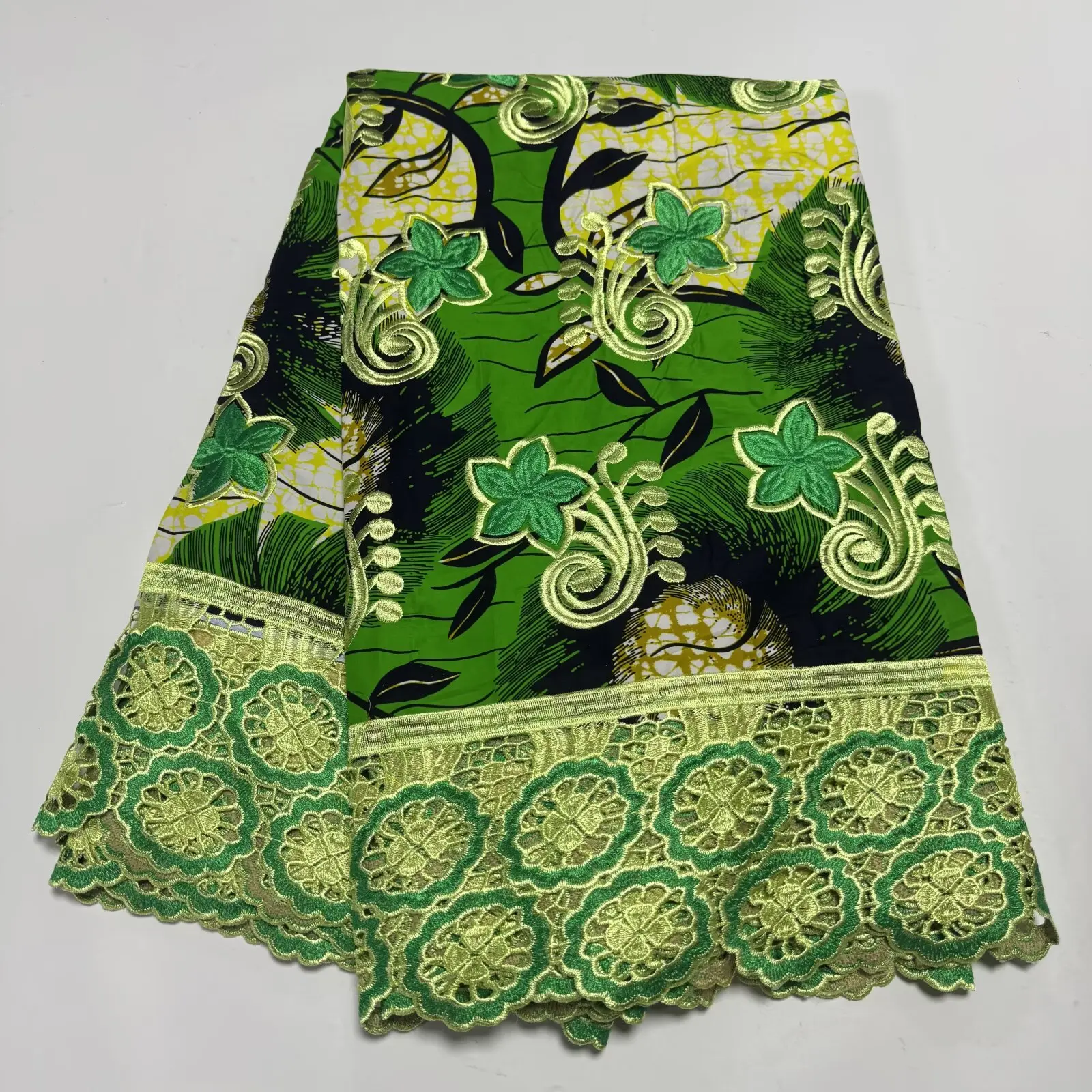 2026Yards Latest High Quality Delicate Embroidered Holland Wax lace With Stones Fabric For Party Evening Dress NN5618_V
2026Yards Latest High Quality Delicate Embroidered Holland Wax lace With Stones Fabric For Party Evening Dress NN5618_V