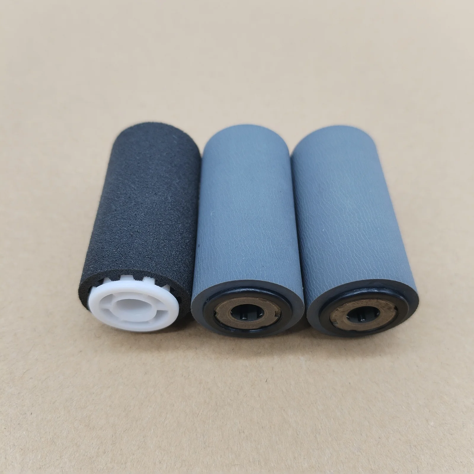 Новый ролик захвата 059K31270 059K80290 ADF для Xero 2270 S2420 DocuCentre C2263 C2260 C3370 S2220 2263 2265 3373 3060 3065
Новый ролик захвата 059K31270 059K80290 ADF для Xero 2270 S2420 DocuCentre C2263 C2260 C3370 S2220 2263 2265 3373 3060 3065