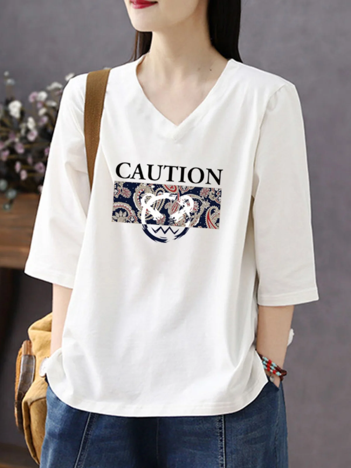 plus Size Three-Quarter Sleeve T-Shirt Women's 100% Pure Cotton Loose Slimming V-Neck Heart-Shaped Neck Base Shirt
plus Size Three-Quarter Sleeve T-Shirt Women's 100% Pure Cotton Loose Slimming V-Neck Heart-Shaped Neck Base Shirt