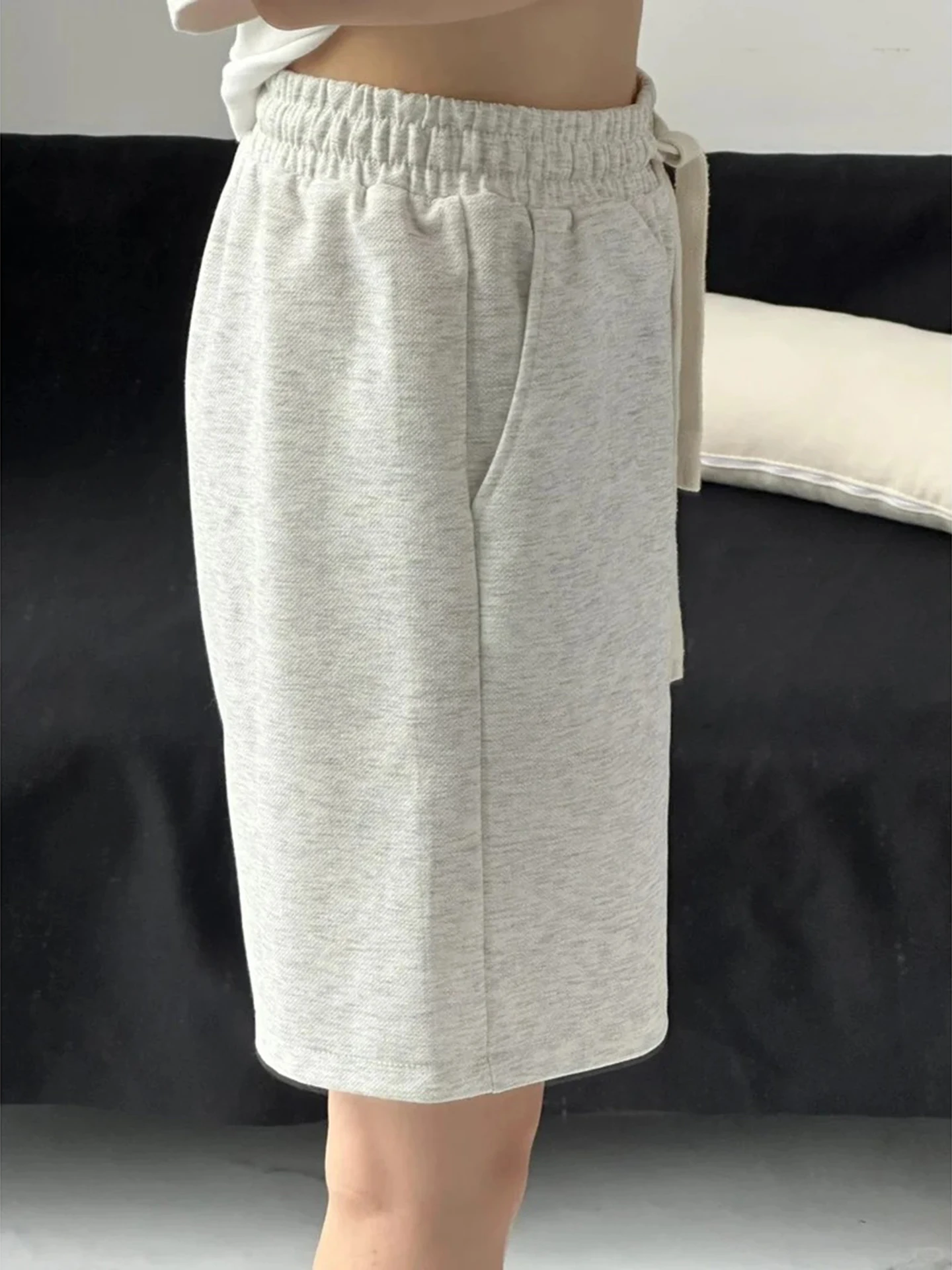 Flower Gray American Sports Shorts Men's Summer Thin Fit Basketball Running Pants Straight Leg Casual Quarterback Pants
Flower Gray American Sports Shorts Men's Summer Thin Fit Basketball Running Pants Straight Leg Casual Quarterback Pants