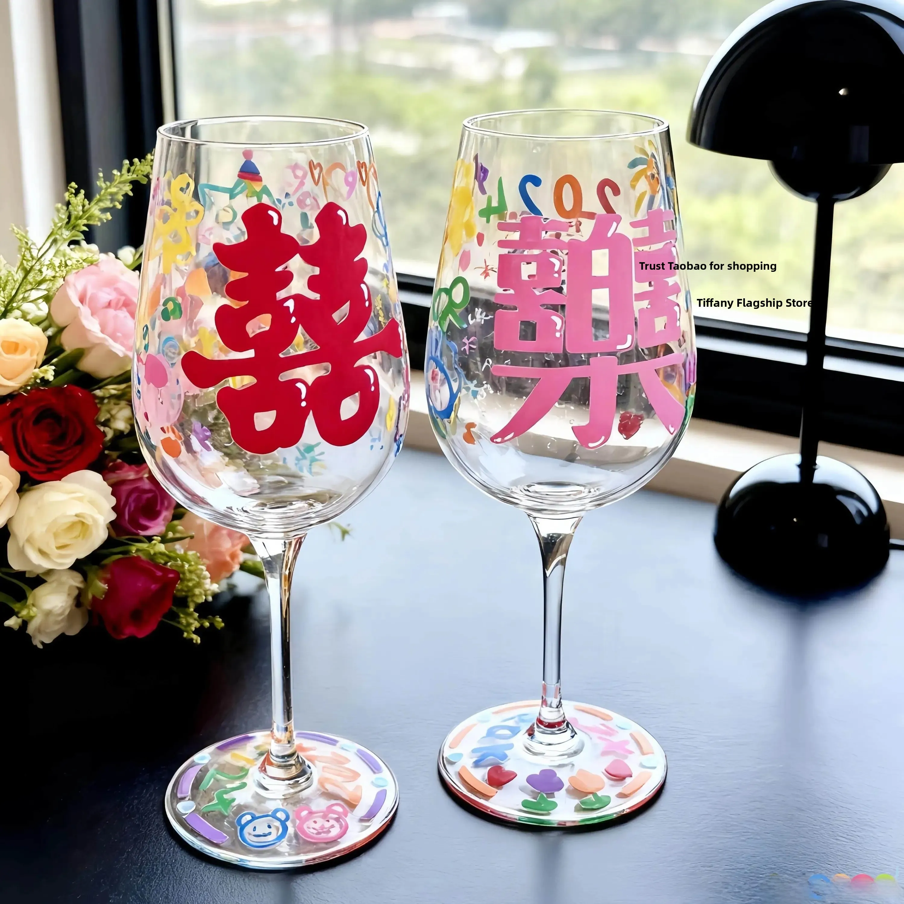 Wedding Champagne Glasses Set DIY Graffiti Material Kit High Foot Glasses New Couple Gift Creative Celebration Pink Color
Wedding Champagne Glasses Set DIY Graffiti Material Kit High Foot Glasses New Couple Gift Creative Celebration Pink Color