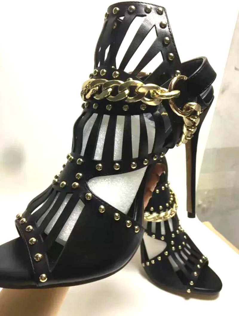 Sexy Metal Golden Chains Carve Out High Heels Sandals Women's Rivets Studs Black Leather Ladies Stage Slingbacks Summer Shoes
Sexy Metal Golden Chains Carve Out High Heels Sandals Women's Rivets Studs Black Leather Ladies Stage Slingbacks Summer Shoes