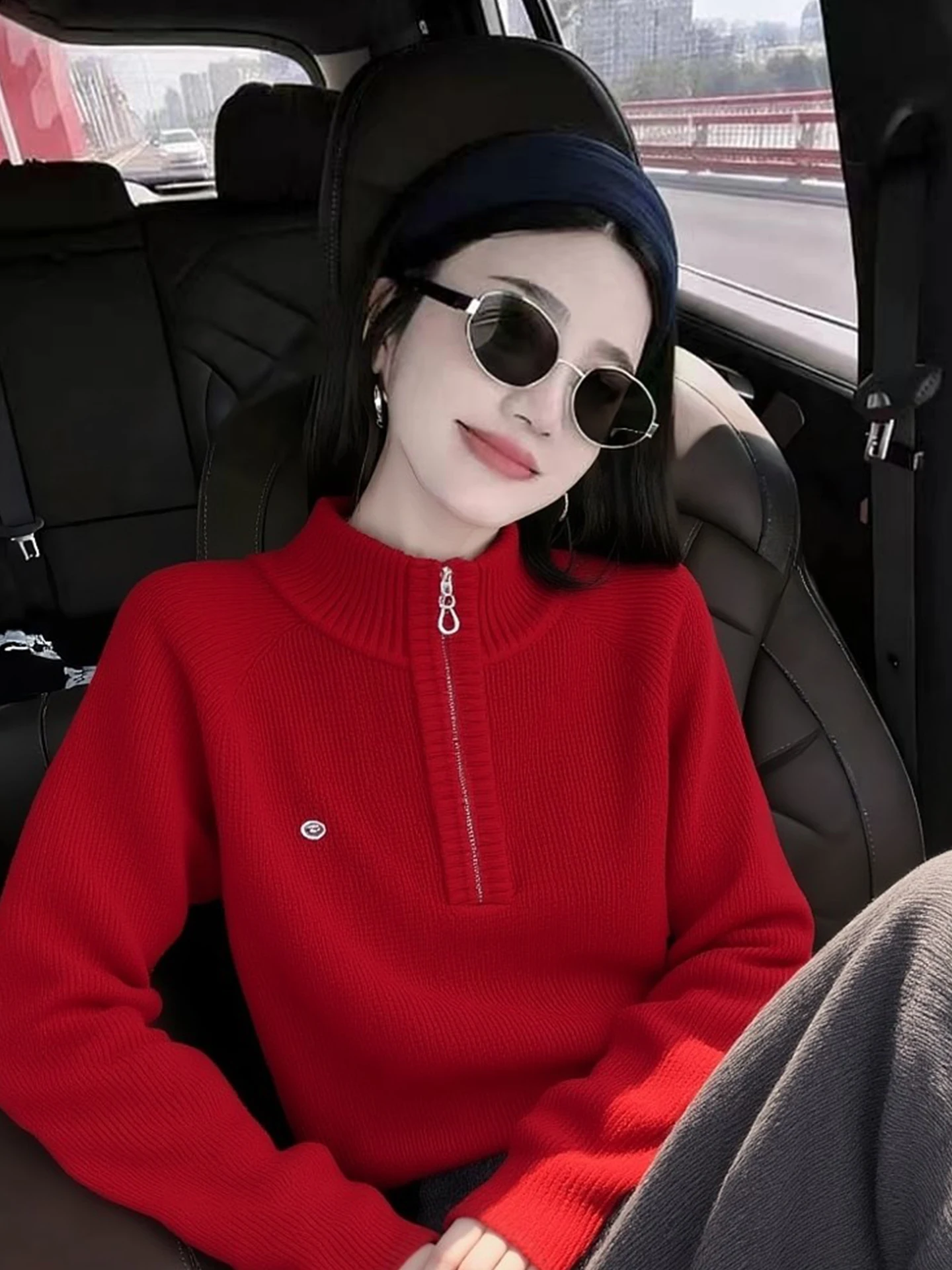 Spring 2026 Casual Red Long Sleeve Knitted Sweater Loose Cashmere Fashionable Base Layer Shirt New Year Red All-Match Outerwear
Spring 2026 Casual Red Long Sleeve Knitted Sweater Loose Cashmere Fashionable Base Layer Shirt New Year Red All-Match Outerwear