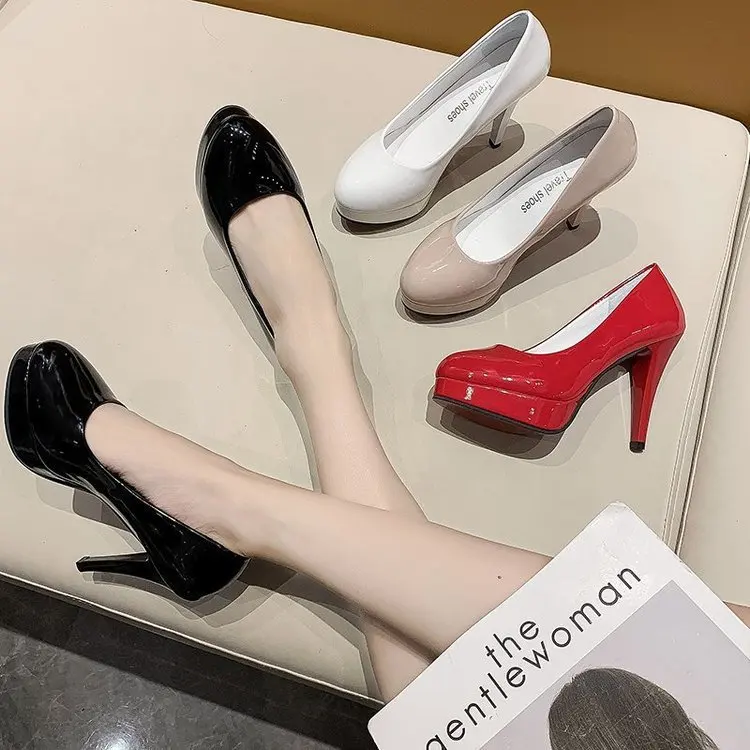 New high-heeled fashion women's shoes waterproof platform fine order shoes patent leather round toe plus size work women
New high-heeled fashion women's shoes waterproof platform fine order shoes patent leather round toe plus size work women