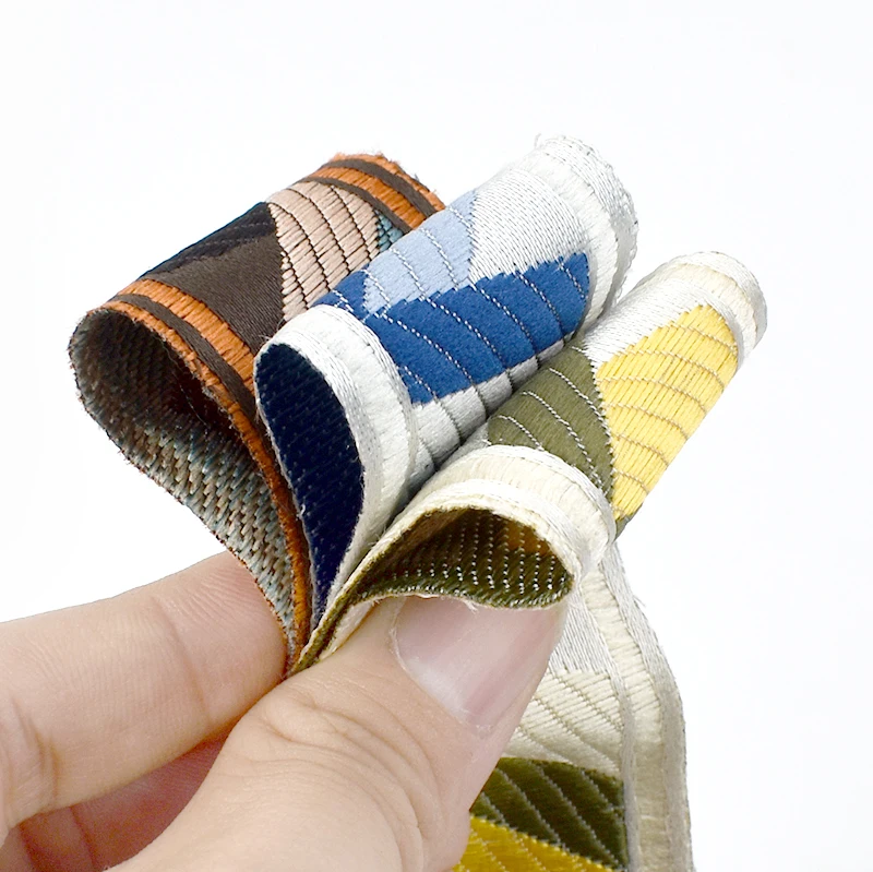 2Meters 3.5/9cm Polyester Cotton Embroidered Webbing Band Bag Straps Curtain Decor Lace Ribbon Trims DIY Sewing Accessories
2Meters 3.5/9cm Polyester Cotton Embroidered Webbing Band Bag Straps Curtain Decor Lace Ribbon Trims DIY Sewing Accessories