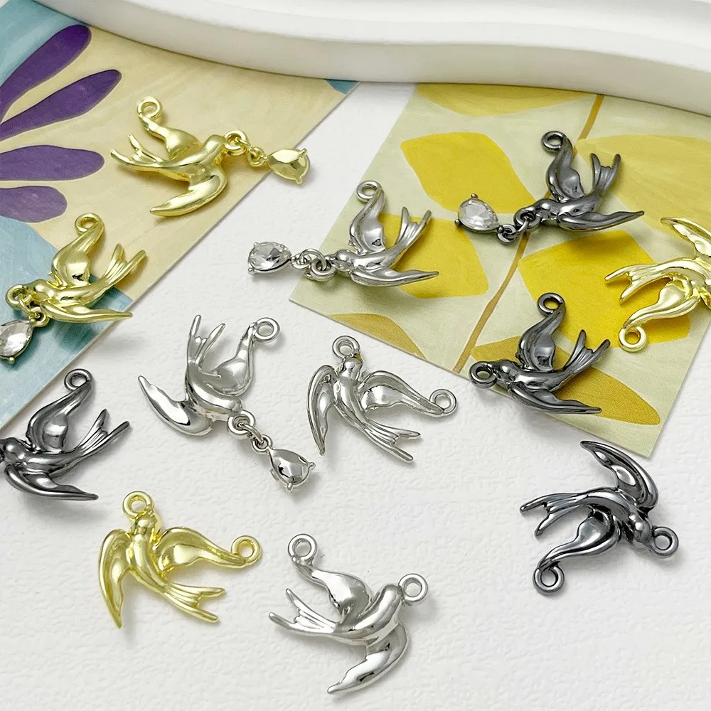 New Chinese-style Creative Double-hanging Pigeon Water Drop Alloy Pendant DIY Handmade Beaded Necklace Earrings Accessories 
New Chinese-style Creative Double-hanging Pigeon Water Drop Alloy Pendant DIY Handmade Beaded Necklace Earrings Accessories