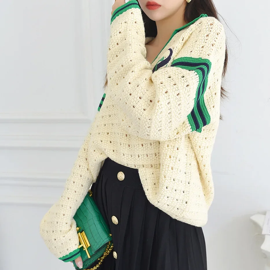 Autumn Winter Women Letter Embroidery Sweater V-neck Hollow out Stripes Preppy Style Ladies Long Sleeve Jumper Tops
Autumn Winter Women Letter Embroidery Sweater V-neck Hollow out Stripes Preppy Style Ladies Long Sleeve Jumper Tops