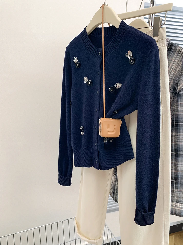 Lazy Style Knitted Cardigan For Women Autumn New Trendy O-Neck Long Sleeve Sweater Casual Versatile Coat Top
Lazy Style Knitted Cardigan For Women Autumn New Trendy O-Neck Long Sleeve Sweater Casual Versatile Coat Top