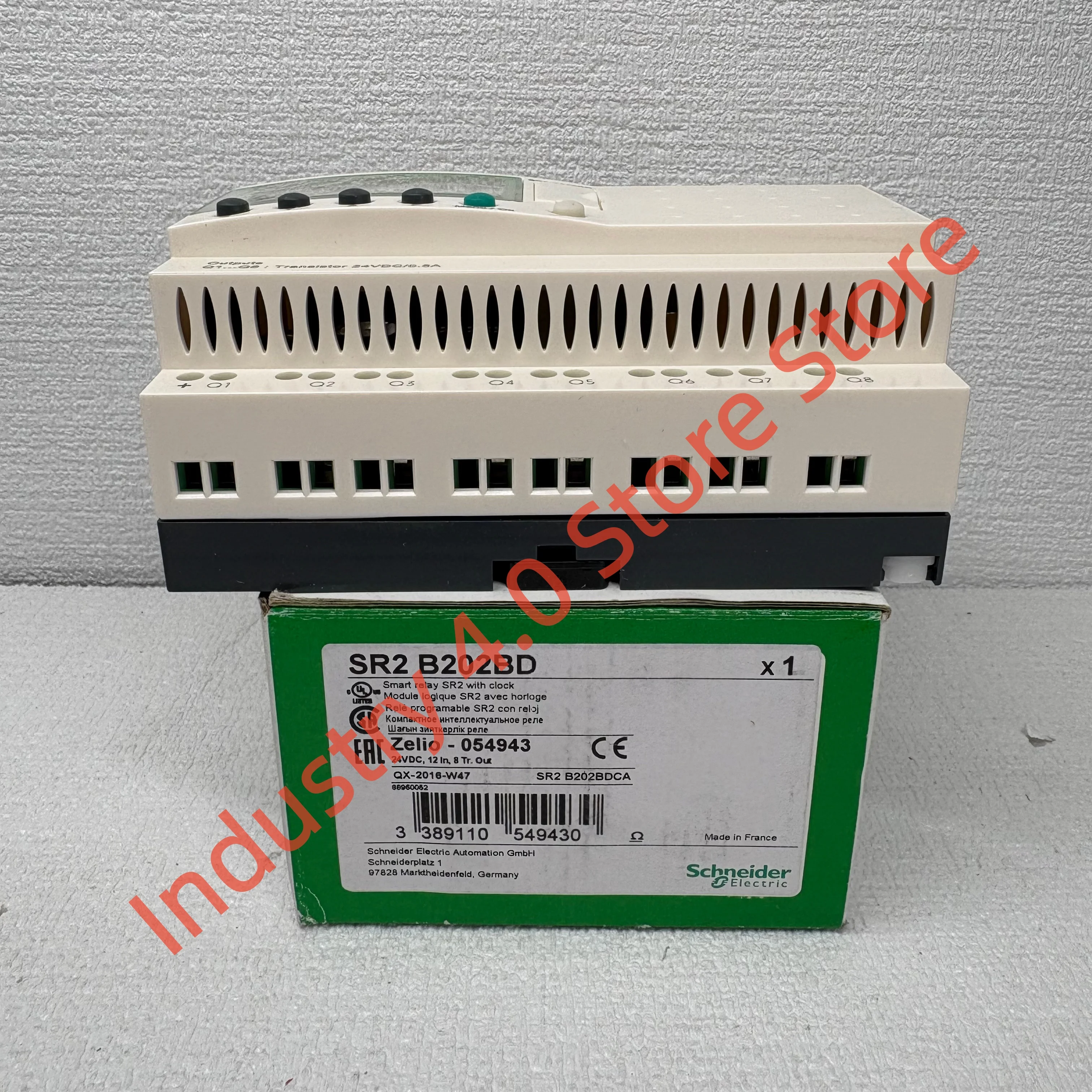 Совершенно новый логический контроллер SR2B202BD
Совершенно новый логический контроллер SR2B202BD