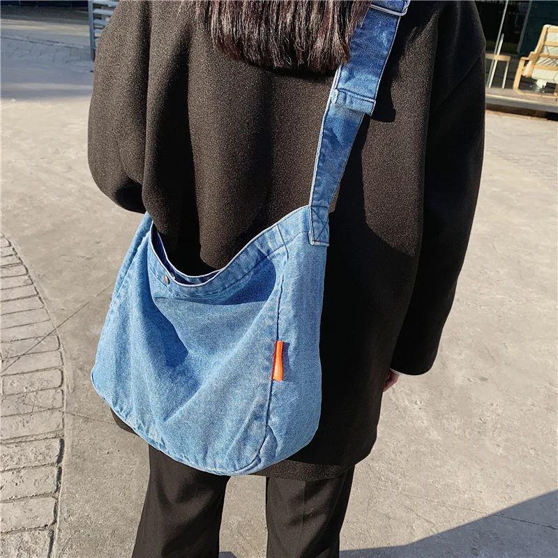 Cowboy Crossbody Bag High Capacity Woman Shoulder Bag Teenager Student Tote Bags Solid Phone Pack High Quality Female Purse
Cowboy Crossbody Bag High Capacity Woman Shoulder Bag Teenager Student Tote Bags Solid Phone Pack High Quality Female Purse