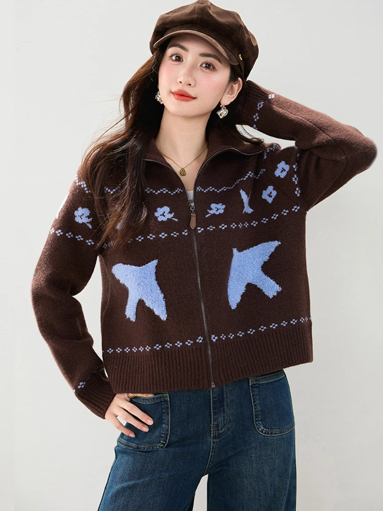 Осень/зима 2022, женский свитер с жаккардовым воротником в стиле арктики, новый модный свободный вязаный кардиган на молнии, пальто S206
Осень/зима 2022, женский свитер с жаккардовым воротником в стиле арктики, новый модный свободный вязаный кардиган на молнии, пальто S206