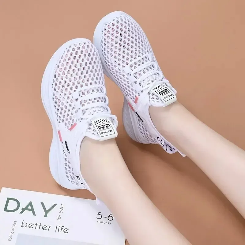 Summer 2025 New Casual Shoes Breathable Mesh Shoes Korean Version Comfortable Sports Women's Shoes Zapatos De Mujer
Summer 2025 New Casual Shoes Breathable Mesh Shoes Korean Version Comfortable Sports Women's Shoes Zapatos De Mujer