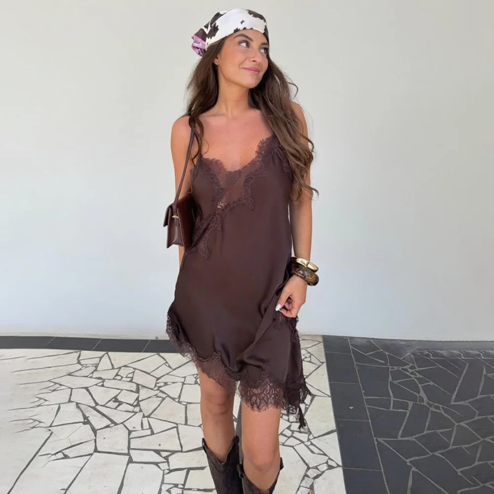Tuularose Women's Lace Spaghetti Strap Dress Sexy Sleeveless Lace Patchwork Asymmetrical Dress Summer Party Looks Elegant Dress
Tuularose Women's Lace Spaghetti Strap Dress Sexy Sleeveless Lace Patchwork Asymmetrical Dress Summer Party Looks Elegant Dress