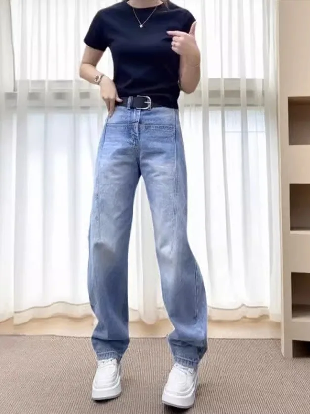 High Waist Loose Women's Jeans Light Blue Versatile Casual High Waist Wide Leg Pants Spring Autumn Seasonal Pure Color
High Waist Loose Women's Jeans Light Blue Versatile Casual High Waist Wide Leg Pants Spring Autumn Seasonal Pure Color