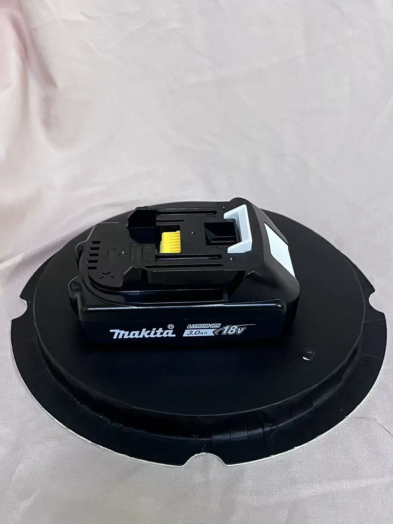 & % ^ Makita 18V 3Ah Li-ion Battery Pack 3000mAh For BL1830B BL1850 BL1840 BL1860 Tools
& % ^ Makita 18V 3Ah Li-ion Battery Pack 3000mAh For BL1830B BL1850 BL1840 BL1860 Tools