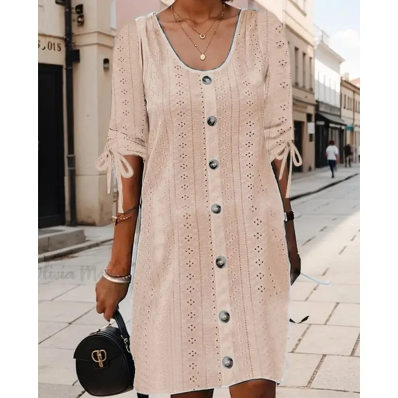 Summer new women's retro casual solid color patchwork button decoration U-neck hollow drawstring long sleeved loose dress
Summer new women's retro casual solid color patchwork button decoration U-neck hollow drawstring long sleeved loose dress