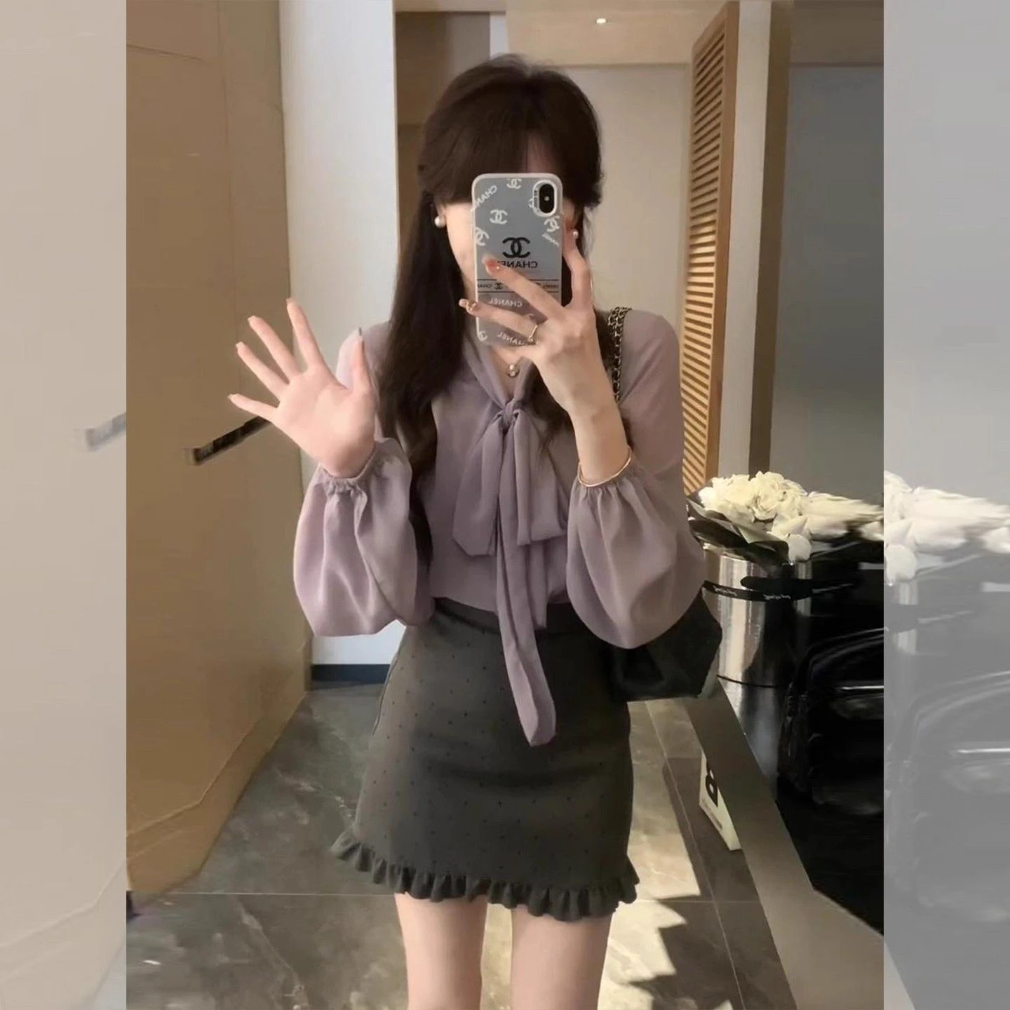 Spring New Style Luxury Sensation Shirt Women's Top Silk Georgette Lantern Sleeve Sash V-Neck Loose Fit Long Sleeve
Spring New Style Luxury Sensation Shirt Women's Top Silk Georgette Lantern Sleeve Sash V-Neck Loose Fit Long Sleeve
