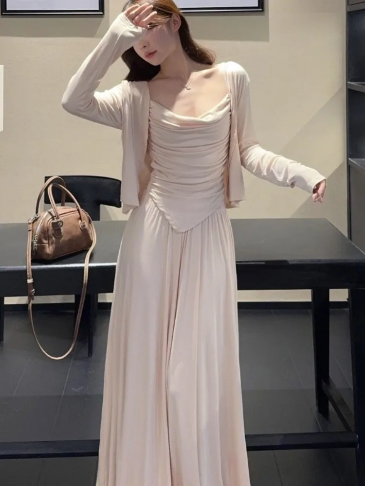 Casual Knitted Summer Set Women's Loose Fit Wide Leg Pants Cardigan Breathable Fashion Three Piece Suite Pure Desire Style
Casual Knitted Summer Set Women's Loose Fit Wide Leg Pants Cardigan Breathable Fashion Three Piece Suite Pure Desire Style