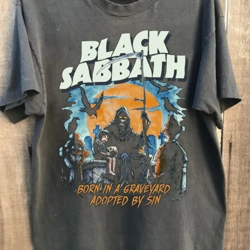 American Retro Retro Style Black Sabbath Rock Band Men's T-shirt Summer New Retro Fashion Men's and Women's Streetwear
American Retro Retro Style Black Sabbath Rock Band Men's T-shirt Summer New Retro Fashion Men's and Women's Streetwear