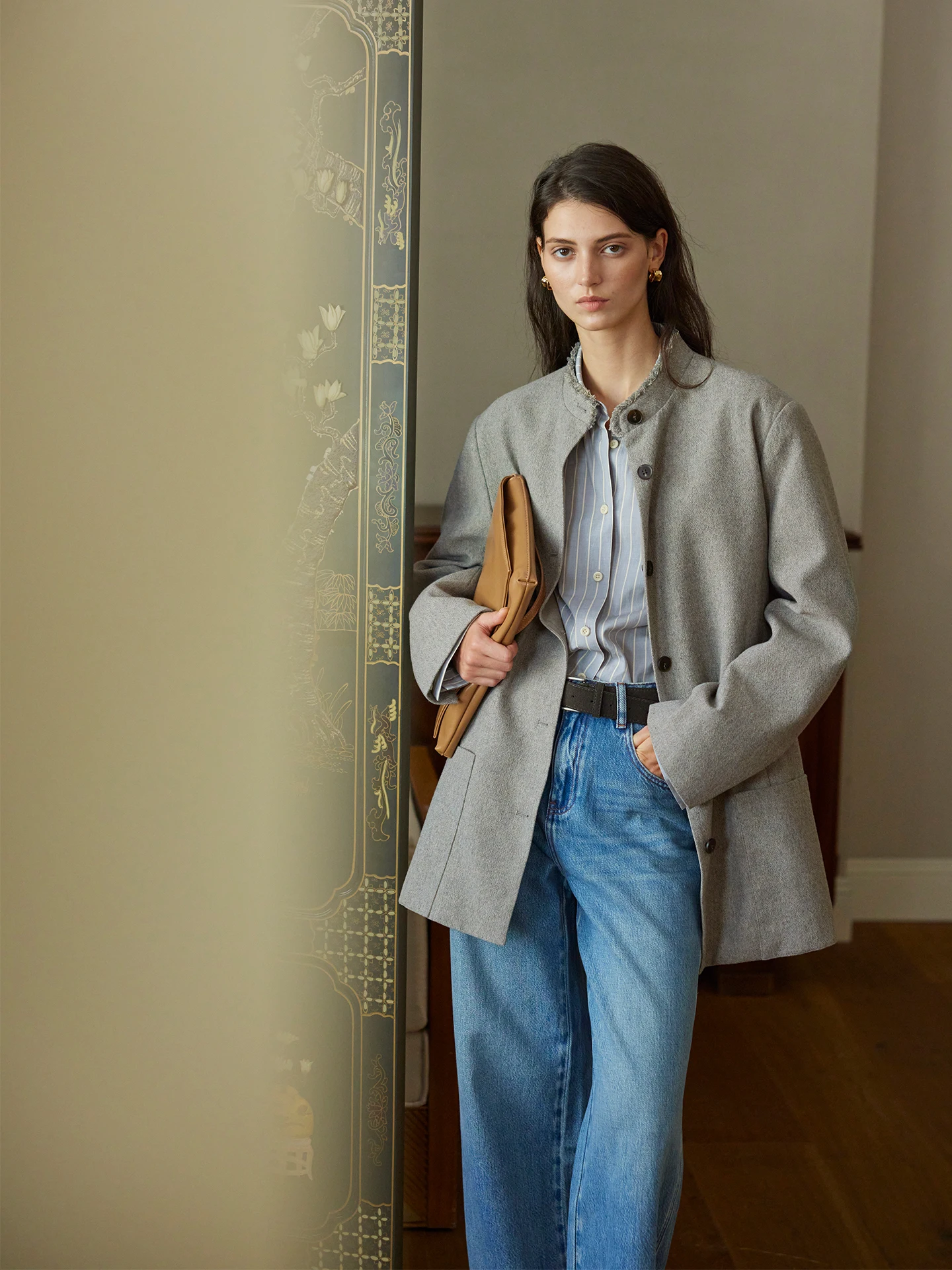Moofeel Wool Design Stand Collar Tweed Jacket 2025 New Textured Casual Suit Jacket Women's Fashion Straight Cut Woolen Coat
Moofeel Wool Design Stand Collar Tweed Jacket 2025 New Textured Casual Suit Jacket Women's Fashion Straight Cut Woolen Coat
