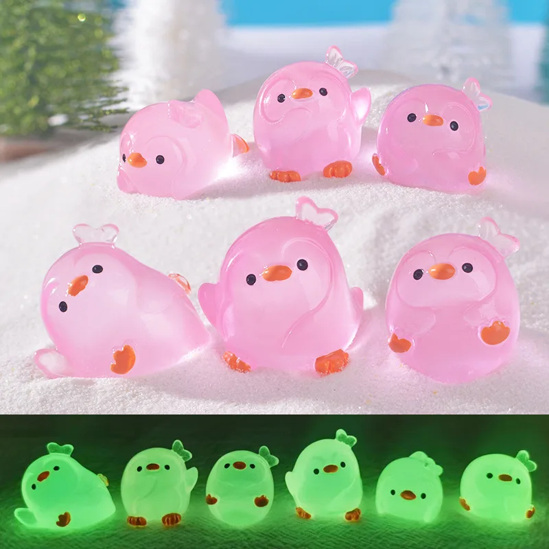 6/10/20Pcs Cute Pink Penguin Night Light Micro Landscape Ornament Potted Plant Decorations and Desktop Micro Landscape
6/10/20Pcs Cute Pink Penguin Night Light Micro Landscape Ornament Potted Plant Decorations and Desktop Micro Landscape