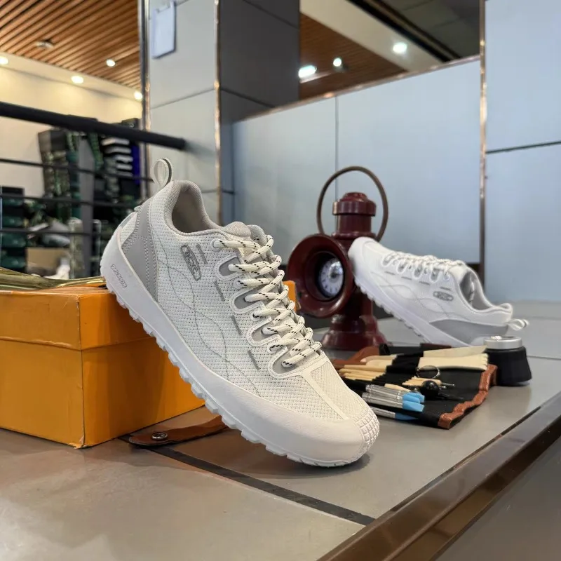 2026 New Outdoor Hiking Shoes Breathable Non-slip Wear-resistant Trekking Shoes Casual Sports Shoes Comfortable Walking Sneakers
2026 New Outdoor Hiking Shoes Breathable Non-slip Wear-resistant Trekking Shoes Casual Sports Shoes Comfortable Walking Sneakers