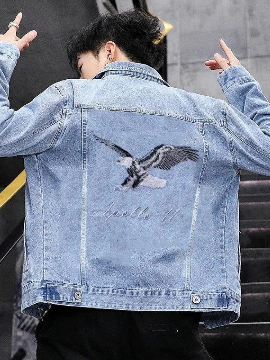 New 2026 Men's Denim Jacket Spring Autumn Embroidery High End Jeans Vest Top Quality Men's Outerwear Fashionable Urban Style
New 2026 Men's Denim Jacket Spring Autumn Embroidery High End Jeans Vest Top Quality Men's Outerwear Fashionable Urban Style