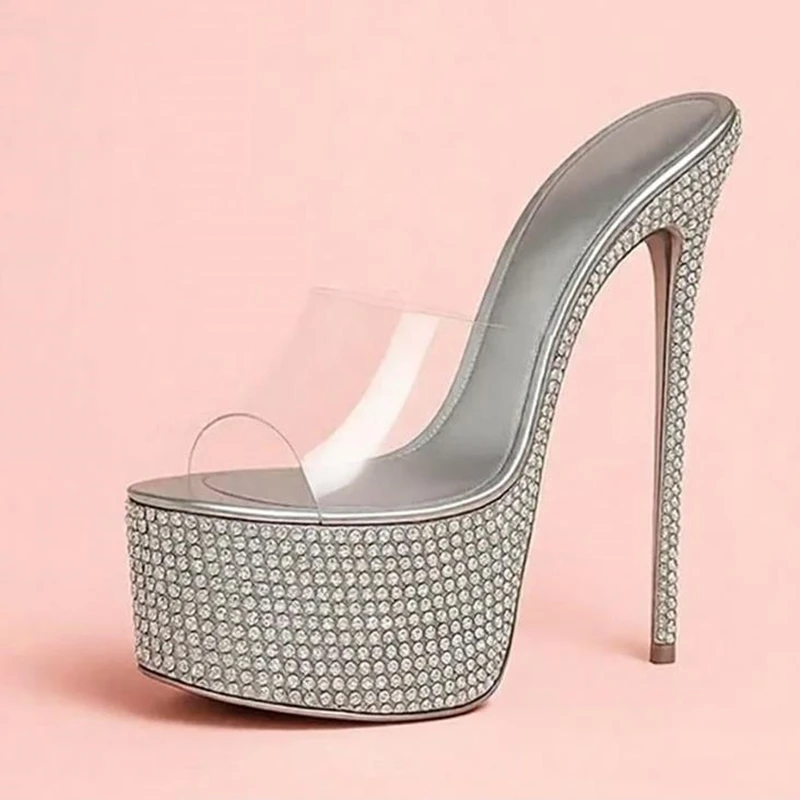 Серебряные тапочки на высокой платформе со стразами, прозрачные женские сандалии без шнуровки из ПВХ с открытым носком и кристаллами, черные, красные
Серебряные тапочки на высокой платформе со стразами, прозрачные женские сандалии без шнуровки из ПВХ с открытым носком и кристаллами, черные, красные