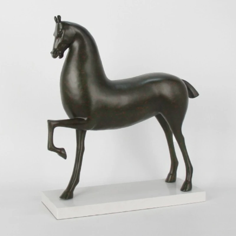 Modern Horse Figurines Luxury Creative Entrance Ornament Art Funny Aesthetic Ornaments Home Living Room Office Decoration Crafts
Modern Horse Figurines Luxury Creative Entrance Ornament Art Funny Aesthetic Ornaments Home Living Room Office Decoration Crafts