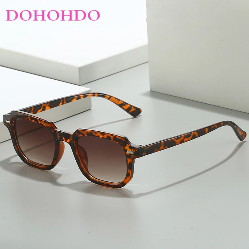 Fashion Trend Square Sunglasses For Women Men Retro Classic Brand Design Sun Glasses Women Outdoors Travel Driving Shades UV400
Fashion Trend Square Sunglasses For Women Men Retro Classic Brand Design Sun Glasses Women Outdoors Travel Driving Shades UV400