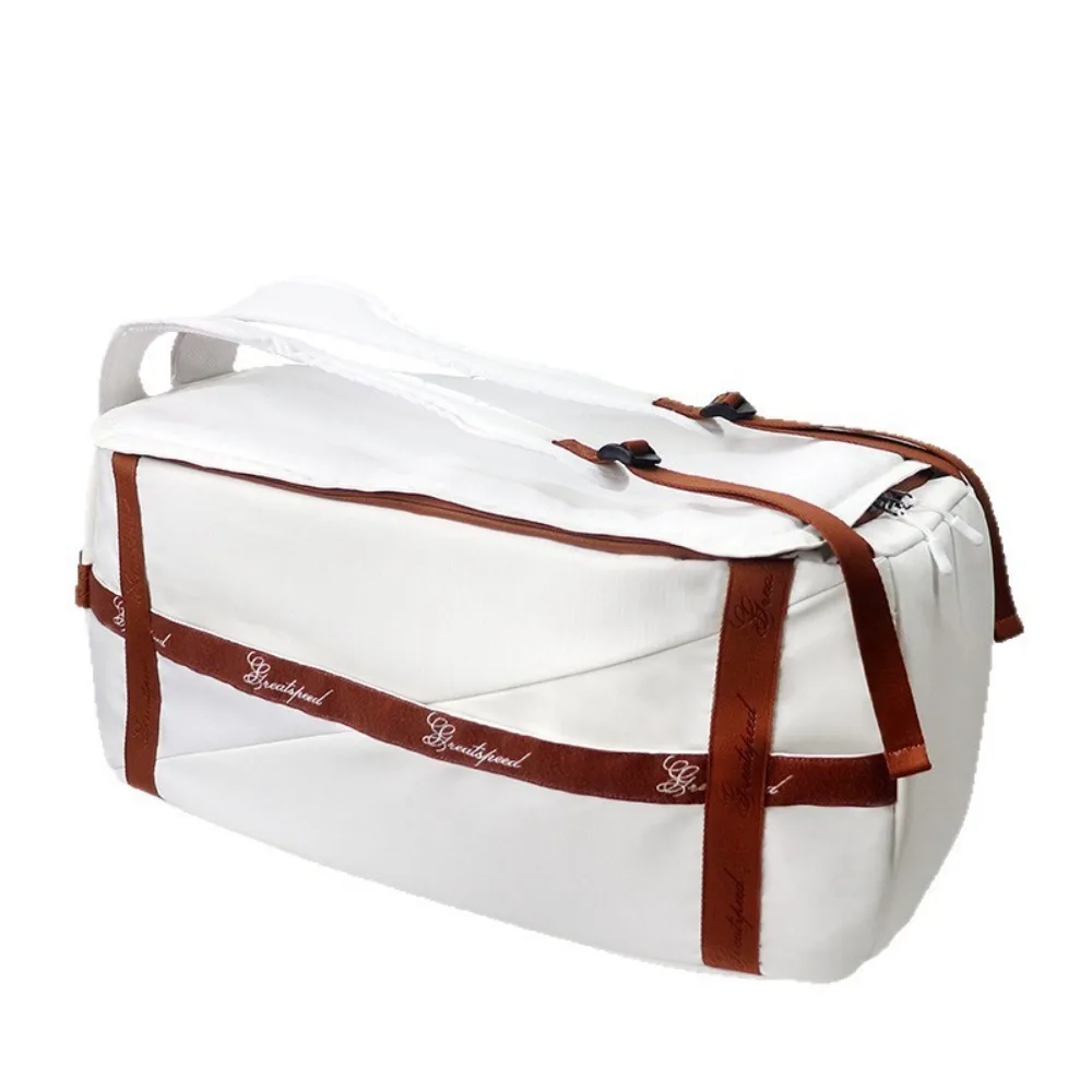 Multifunctional 6-pack tennis bag badminton bag men's and women's same independent shoe compartment
Multifunctional 6-pack tennis bag badminton bag men's and women's same independent shoe compartment
