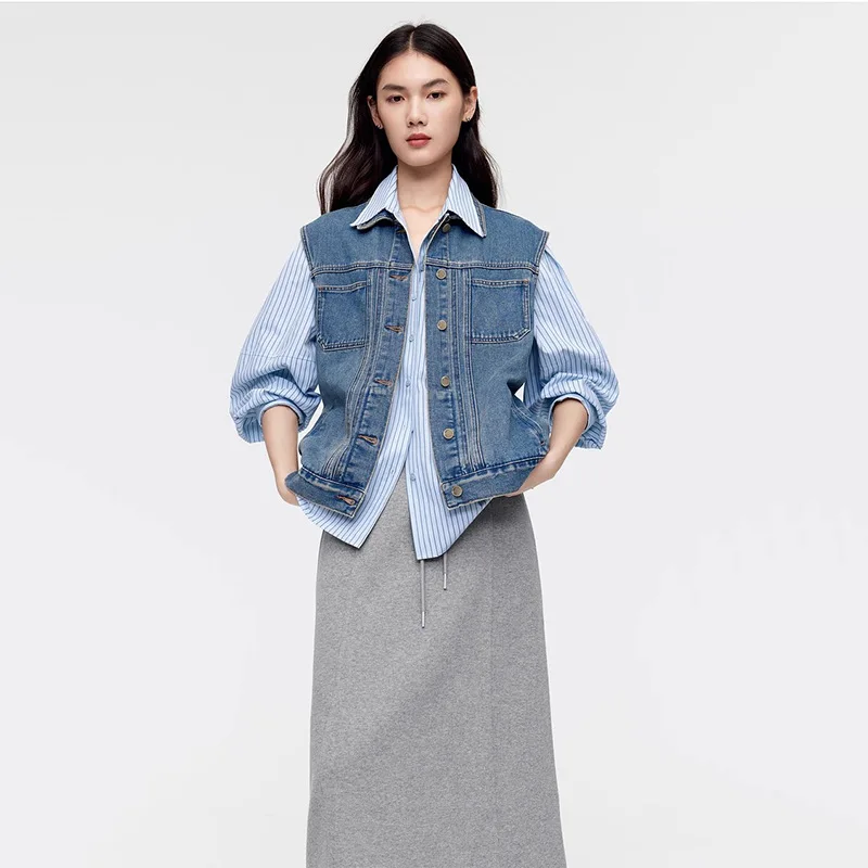 Autumn New Women's Blue Denim Waistcoat Jacket Fashion Retro Simple Commuter Lapel Single-breasted Washed Denim Vest Tops Coat
Autumn New Women's Blue Denim Waistcoat Jacket Fashion Retro Simple Commuter Lapel Single-breasted Washed Denim Vest Tops Coat