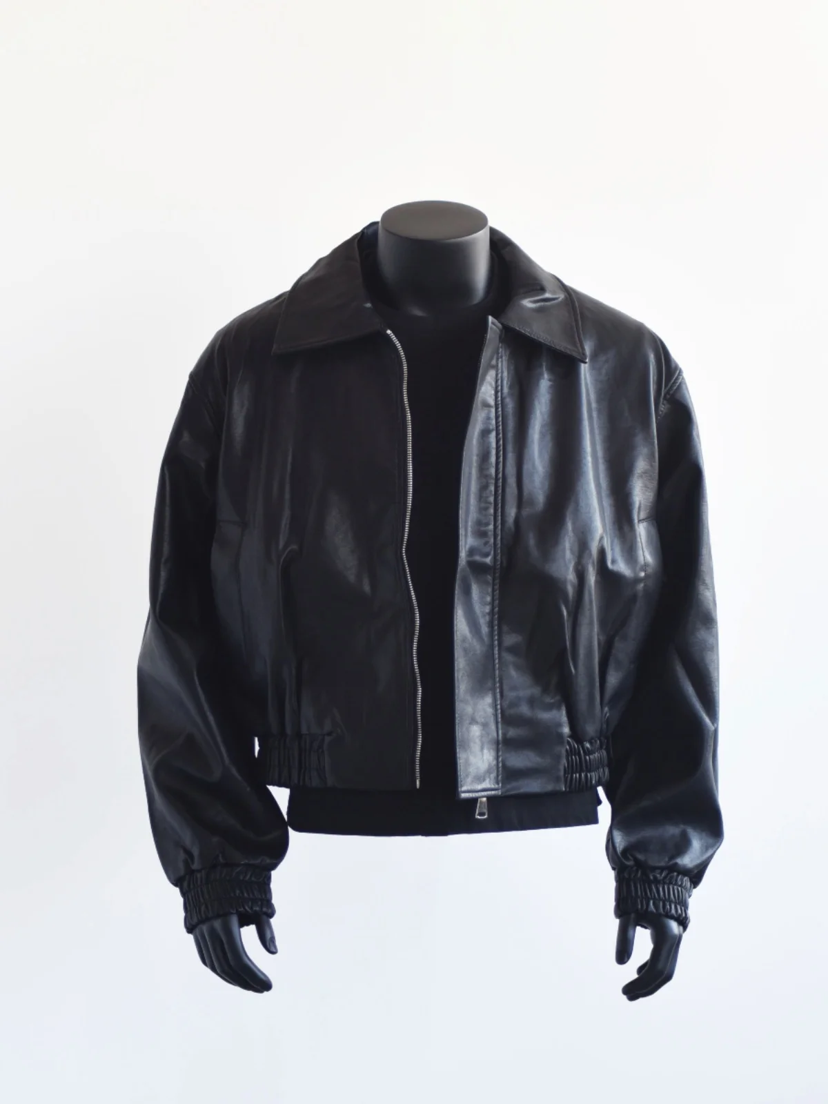 Мужская кожаная куртка Bla Simple High-End с воротником, осенне-зимняя, ветрозащитная, теплая, с хлопковой подкладкой, свободного кроя
Мужская кожаная куртка Bla Simple High-End с воротником, осенне-зимняя, ветрозащитная, теплая, с хлопковой подкладкой, свободного кроя