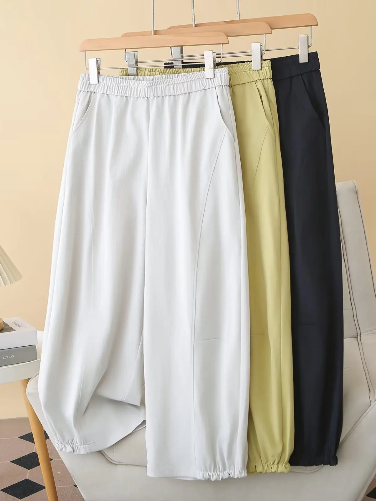 High Waist Loose Elastic Waist Casual Pants plus Size Women's Summer New Style Slimming Nine Point Straight Leg Trousers
High Waist Loose Elastic Waist Casual Pants plus Size Women's Summer New Style Slimming Nine Point Straight Leg Trousers