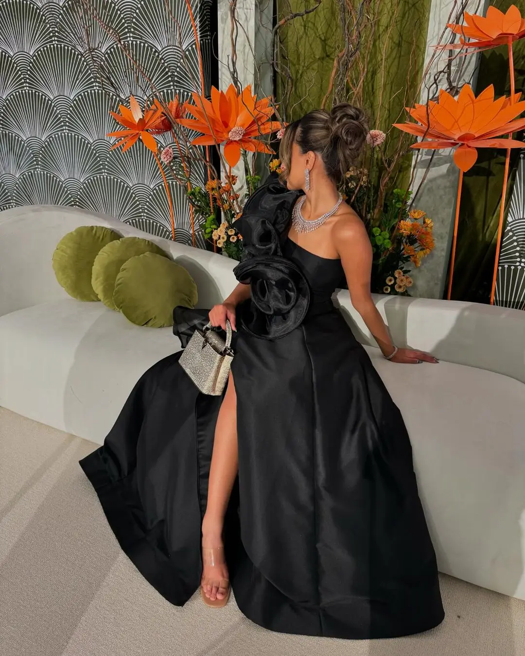 Customized Black Sleeveless Prom Dresses One Shoulder Pleated Side Split Floor Length Evening Dresses Party Dresses
Customized Black Sleeveless Prom Dresses One Shoulder Pleated Side Split Floor Length Evening Dresses Party Dresses