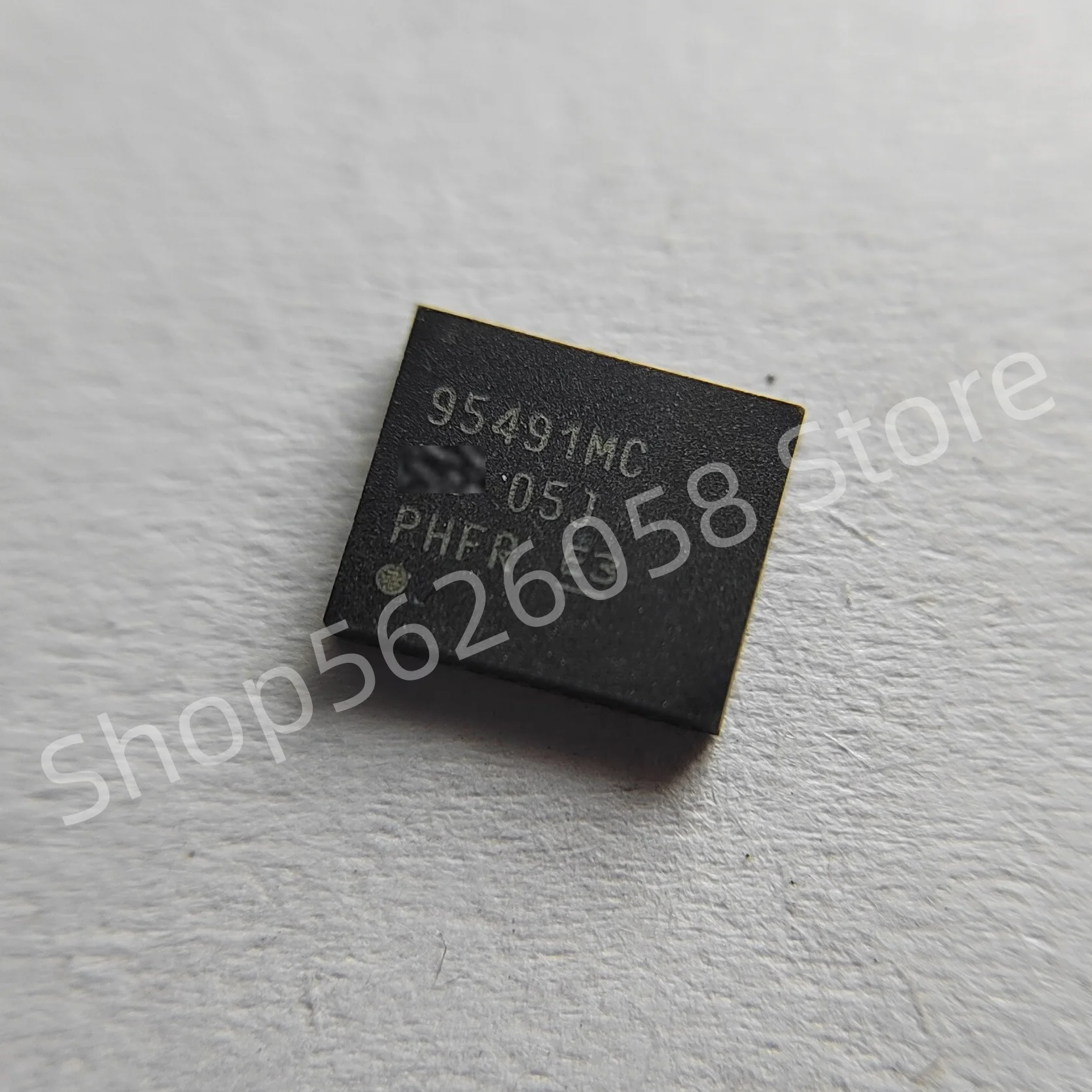 5PCS/LOT CSD95491Q5MC 95491MC QFN Genuine Power Management IC, In Stock, Free Shipping
5PCS/LOT CSD95491Q5MC 95491MC QFN Genuine Power Management IC, In Stock, Free Shipping