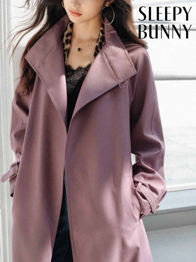 Women Spring Oversized Trench Purple Lapel Coat Loose Mid-Length Casual Slit Coat Lady Daily Wear with Adjustable Cuff Straps
Women Spring Oversized Trench Purple Lapel Coat Loose Mid-Length Casual Slit Coat Lady Daily Wear with Adjustable Cuff Straps