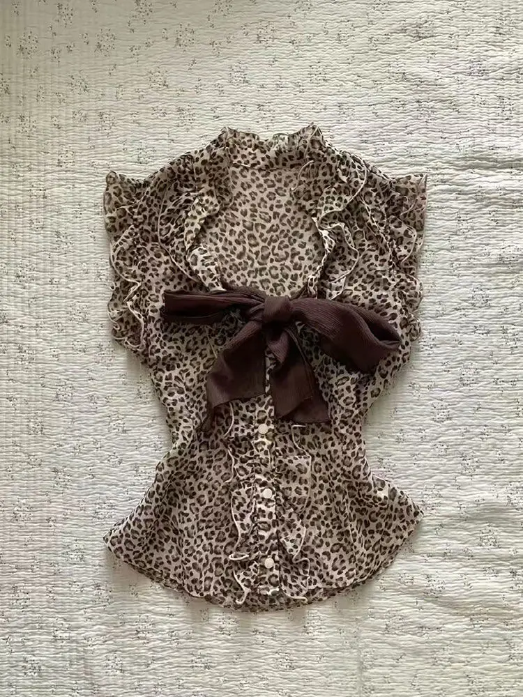 American Retro Leopard Bow Spice Girl Shirt Summer Fashion Vintage Slim Design Sense Tops New Aesthetic Gothic Y2k Clothing 2025
American Retro Leopard Bow Spice Girl Shirt Summer Fashion Vintage Slim Design Sense Tops New Aesthetic Gothic Y2k Clothing 2025