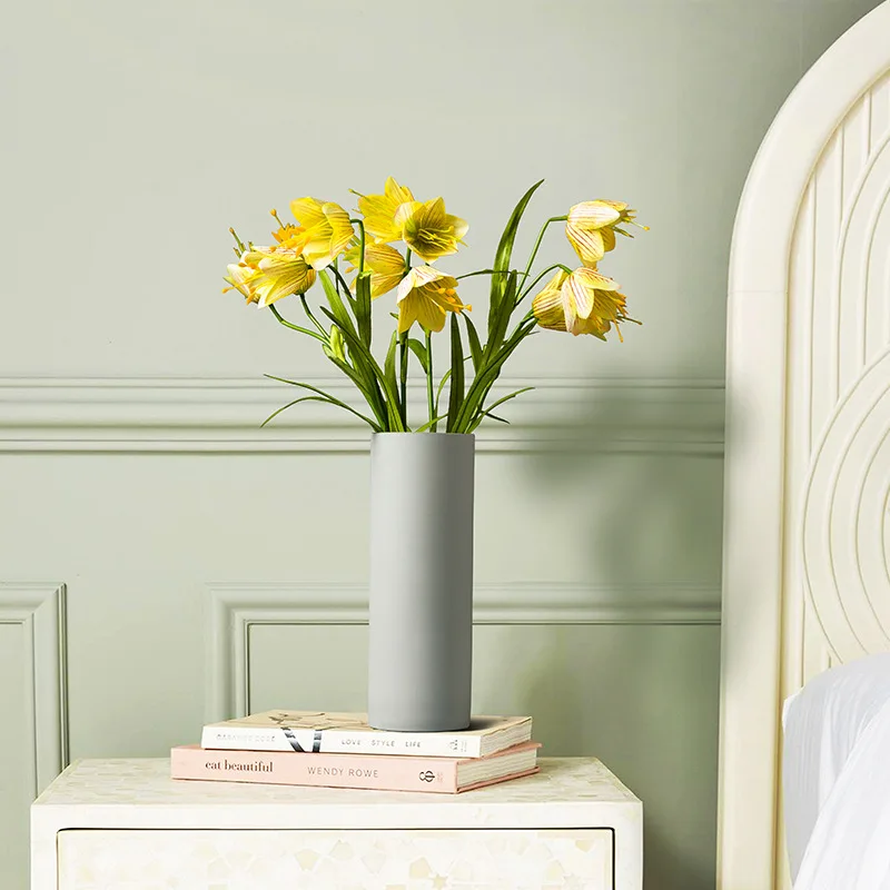Ceramic Vase Home Decor, Creative Living Room Accent, Straight-bodied Flower Pot for Soft Furnishing,home Decor,decoración Hogar
Ceramic Vase Home Decor, Creative Living Room Accent, Straight-bodied Flower Pot for Soft Furnishing,home Decor,decoración Hogar