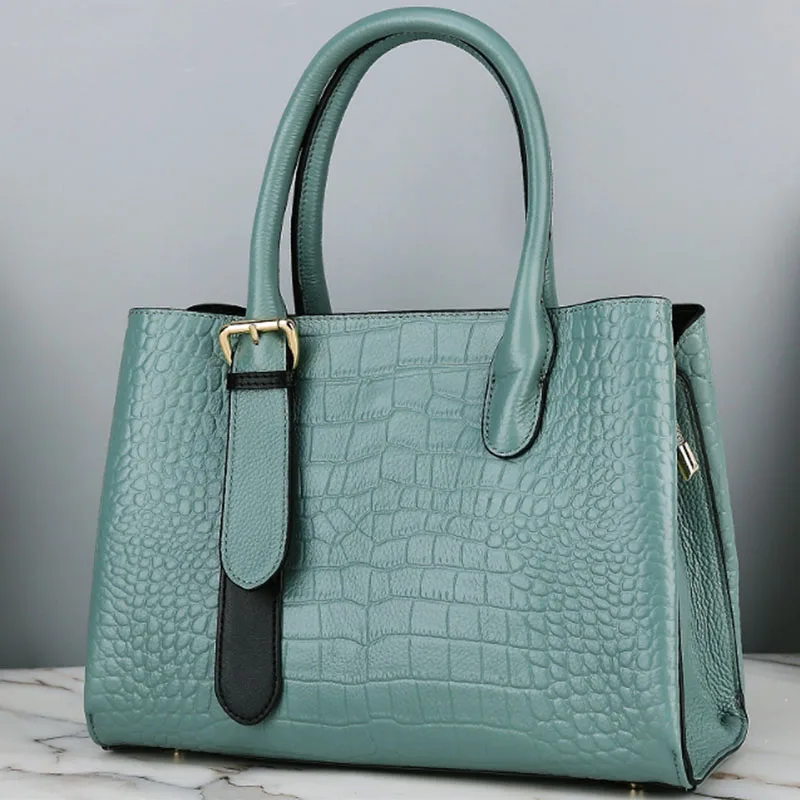 Light luxury Genuine leather Women's bag 2025 New Style simple ladies' Temperament mother bag luxury handbag shoulder bag
Light luxury Genuine leather Women's bag 2025 New Style simple ladies' Temperament mother bag luxury handbag shoulder bag