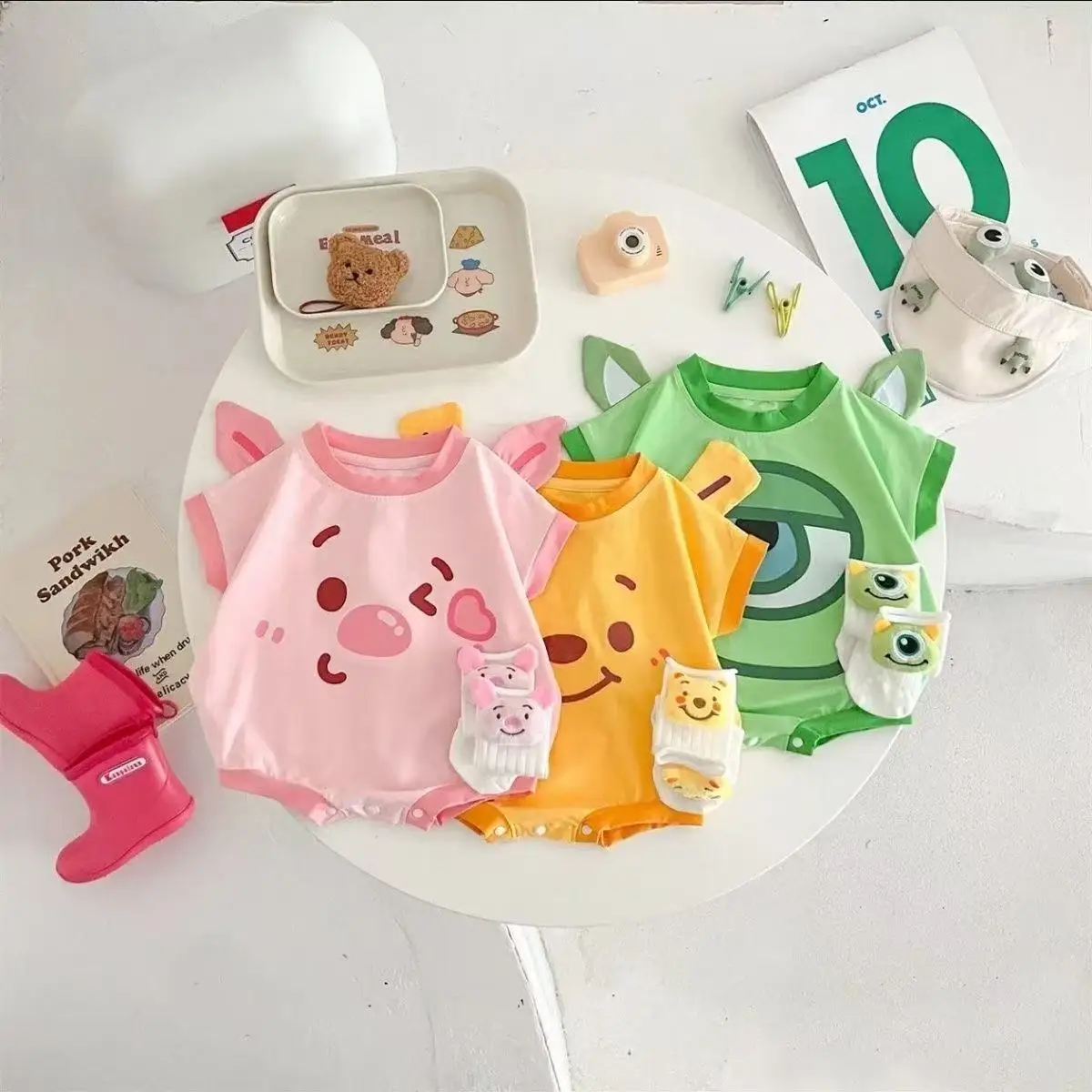 Summer Newborn Baby Boy Romper+Sock 2PCS Set Cartoon Pooh Bear Pig Mike Print Girls Cotton Short Sleeve Jumpsuit Infant Bodysuit
Summer Newborn Baby Boy Romper+Sock 2PCS Set Cartoon Pooh Bear Pig Mike Print Girls Cotton Short Sleeve Jumpsuit Infant Bodysuit