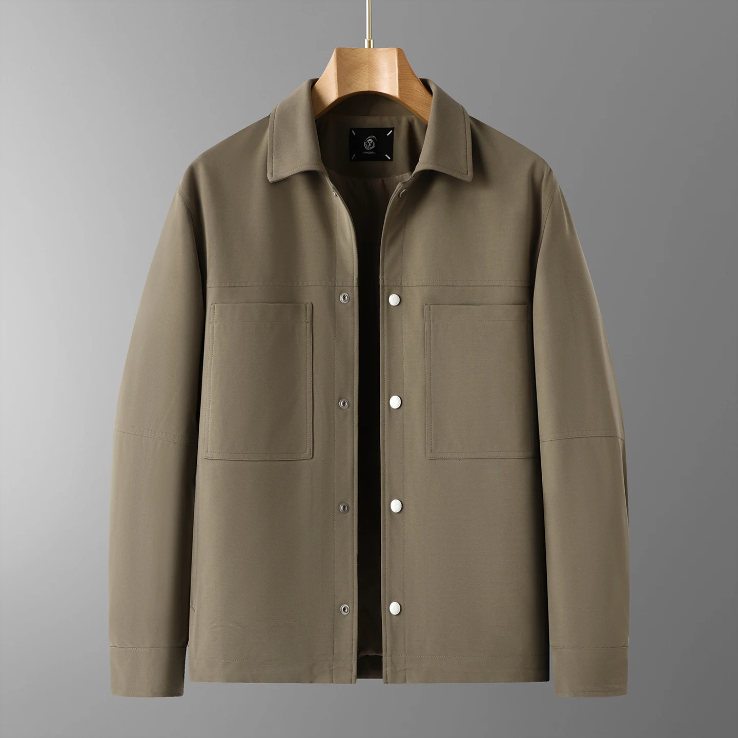 Мужская демисезонная куртка оверсайз с воротником, повседневная, городская, свободного кроя, немнущаяся
Мужская демисезонная куртка оверсайз с воротником, повседневная, городская, свободного кроя, немнущаяся