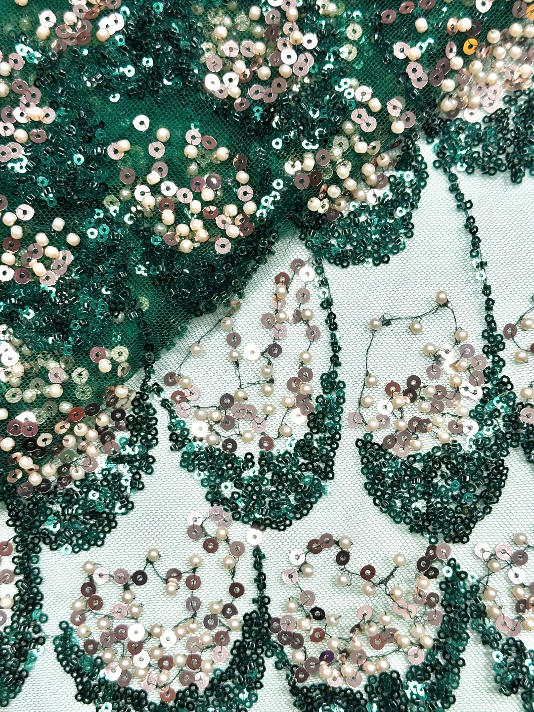 Latest Best Quality Delicate Soft Eligant Luxurious Beaded tube Lace With Stones Fabric For Wedding Evening Dresses U_GE1278
Latest Best Quality Delicate Soft Eligant Luxurious Beaded tube Lace With Stones Fabric For Wedding Evening Dresses U_GE1278