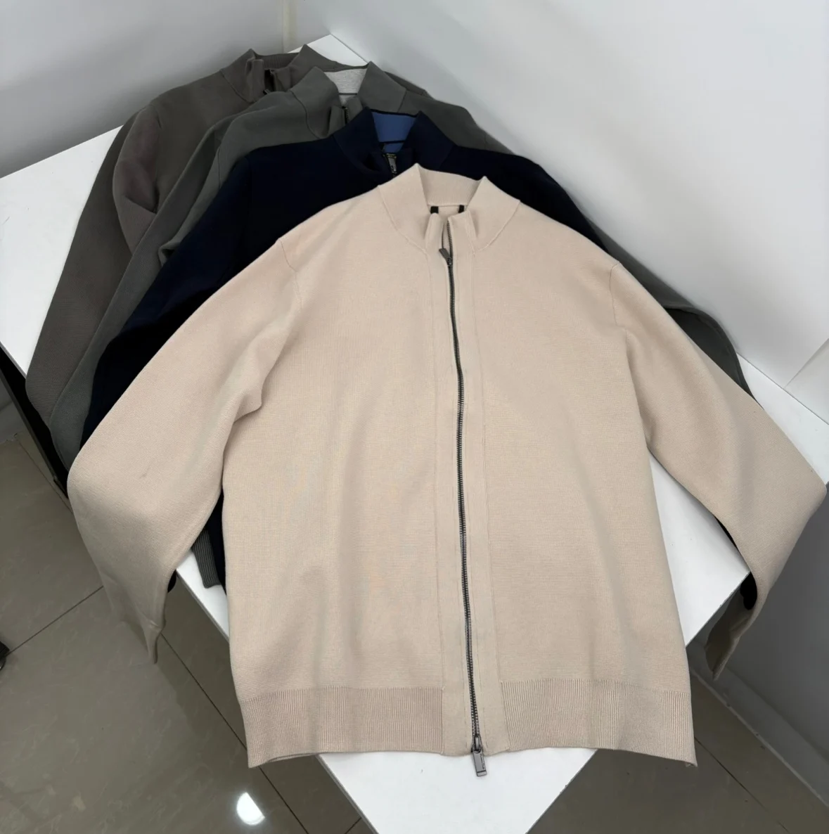 Men's Flight Jaet MD590 Spor Zip-Up Sweater Coat Youthful Casual Cotton Blend Fabric Long Sve Autumn Wear
Men's Flight Jaet MD590 Spor Zip-Up Sweater Coat Youthful Casual Cotton Blend Fabric Long Sve Autumn Wear