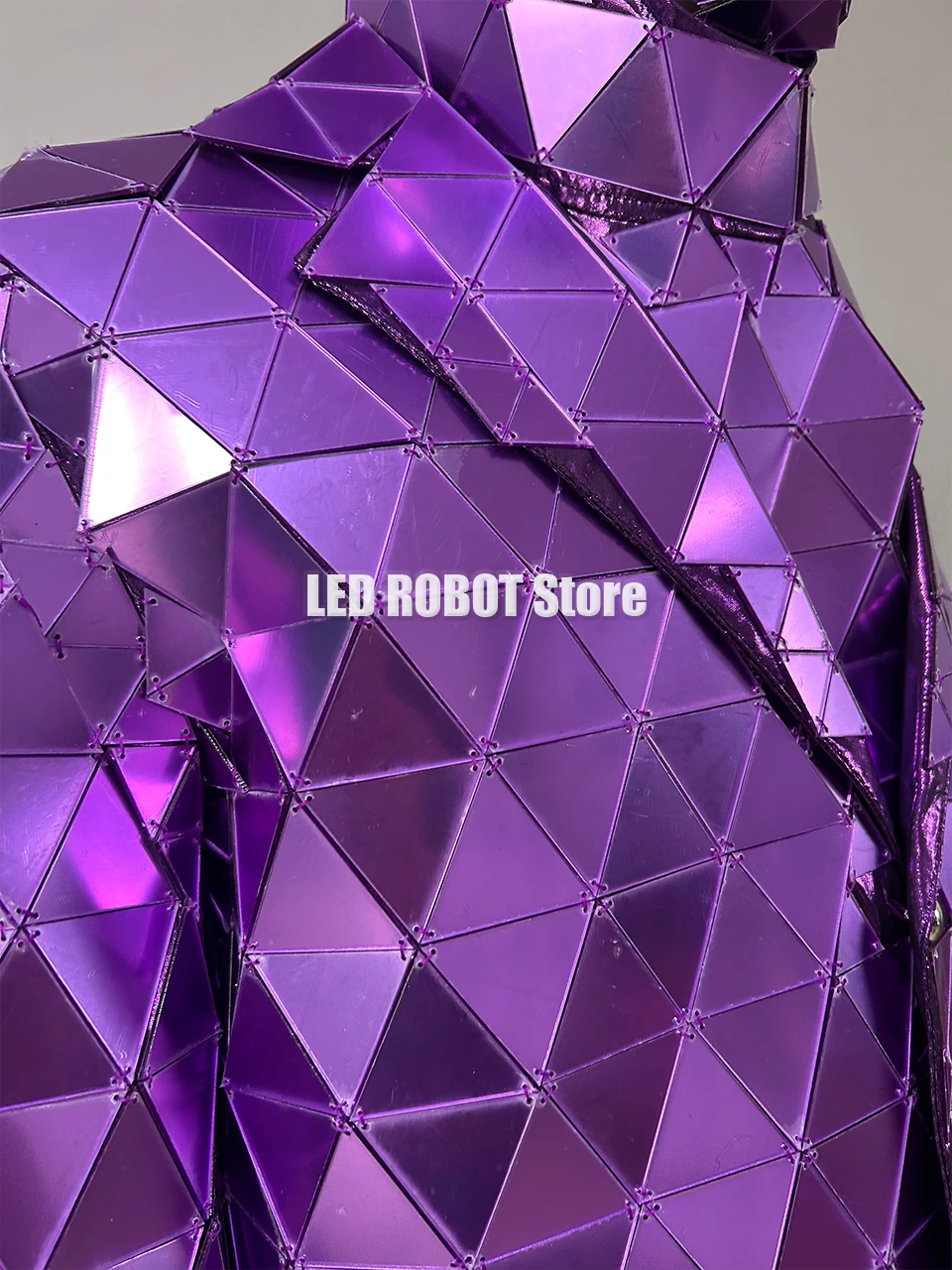 Purple Latinmen's Mirror Costume Set for Halloween Celebrations Parties Nightclubs and Stage Performances
Purple Latinmen's Mirror Costume Set for Halloween Celebrations Parties Nightclubs and Stage Performances
