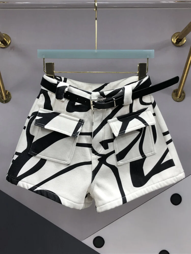 Fashion Irregular Tie Dye Print Short Jeans Women Streetwear High Waist All-match Denim Shorts Female 2023 Summer New Tide Y784
Fashion Irregular Tie Dye Print Short Jeans Women Streetwear High Waist All-match Denim Shorts Female 2023 Summer New Tide Y784
