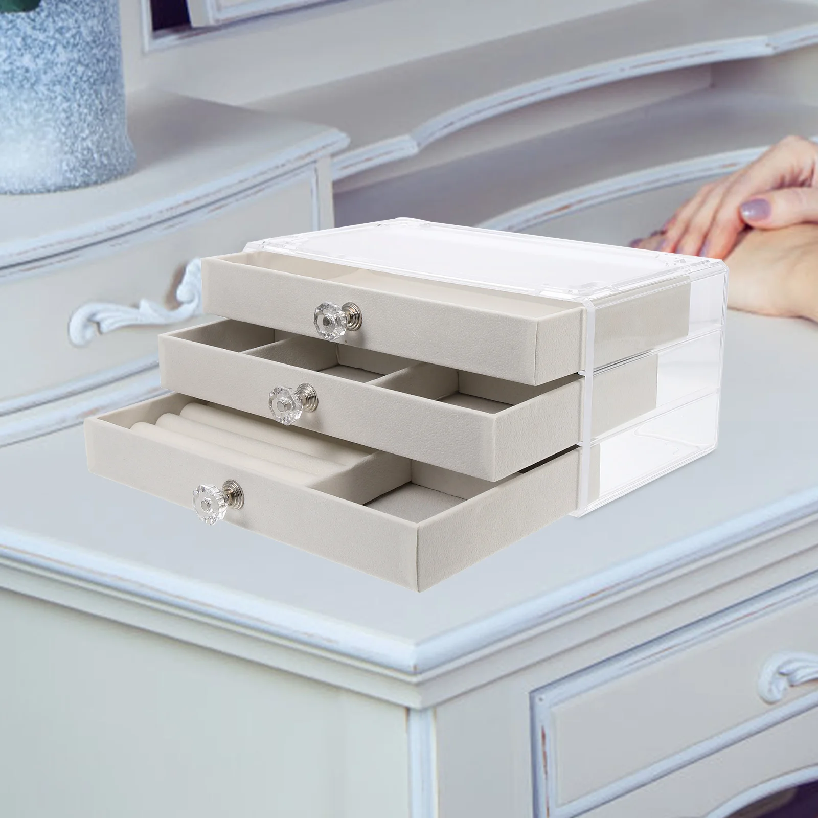 1Pcs Modern Jewelry Storage Box Versatile Earrings Organizer and Drawer-Type Necklace Holder
1Pcs Modern Jewelry Storage Box Versatile Earrings Organizer and Drawer-Type Necklace Holder