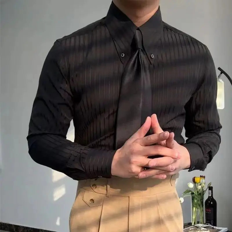 Pointed Collar Striped Shirt Light Color Retro Button Collar Slim Shirt Fashionable Gentleman Temperament Versatile Top for Men
Pointed Collar Striped Shirt Light Color Retro Button Collar Slim Shirt Fashionable Gentleman Temperament Versatile Top for Men
