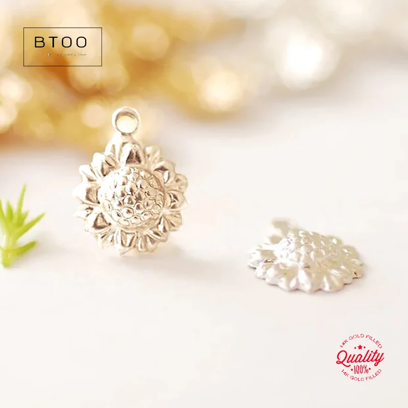 9mm Sunflower Charm 925 Sterling Silver Summer Flower Head Pendant for Necklace And Earrings Jewelry Making Accessories
9mm Sunflower Charm 925 Sterling Silver Summer Flower Head Pendant for Necklace And Earrings Jewelry Making Accessories