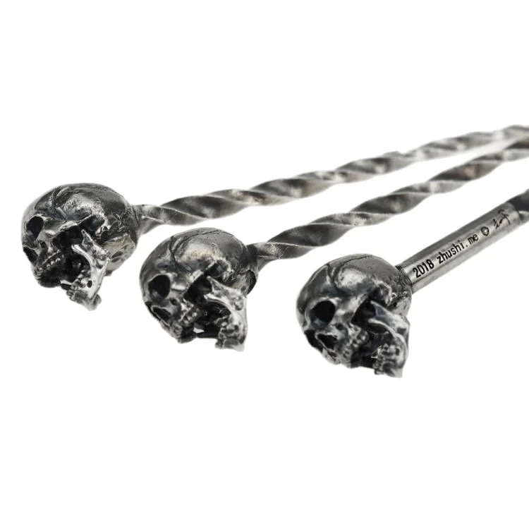 Готическая заколка для волос в стиле ретро с черепом, европейско-американские персонализированные аксессуары для волос на Хэллоуин для стильного управления волосами
Готическая заколка для волос в стиле ретро с черепом, европейско-американские персонализированные аксессуары для волос на Хэллоуин для стильного управления волосами